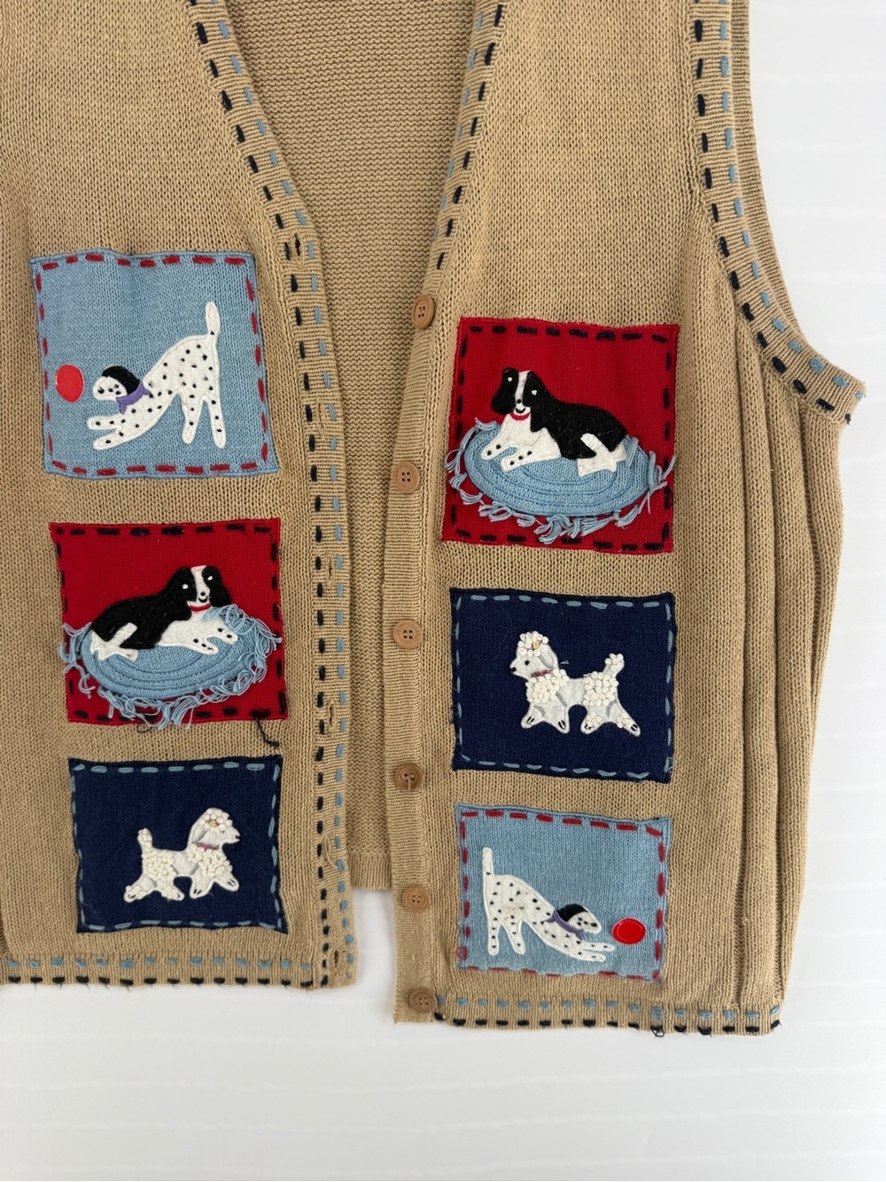 Vintage Passports Woman 3X Dog Appliqué Button-Front Sweater Vest - Picture 5 of 8